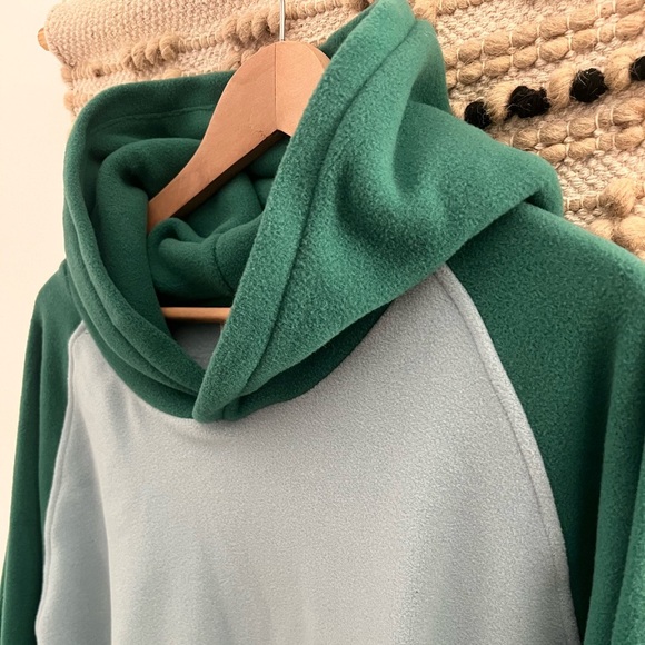 LEVIS | Pull Over Hoodie Fleece Sweater - Picture 7 of 12